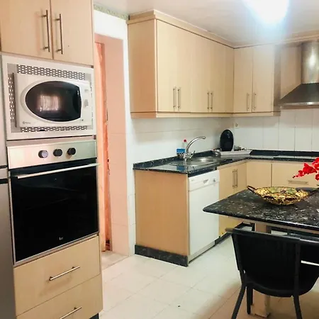 Gran Casa Con Terraza A 3 Min Playa Con Wifi - Rodeada De Servicios Tatil Evi