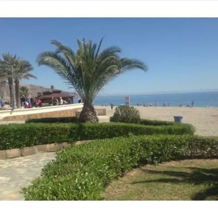 Gran Casa Con Terraza A 3 Min Playa Con Wifi - Rodeada De Servicios Tatil Evi Roquetas de Mar